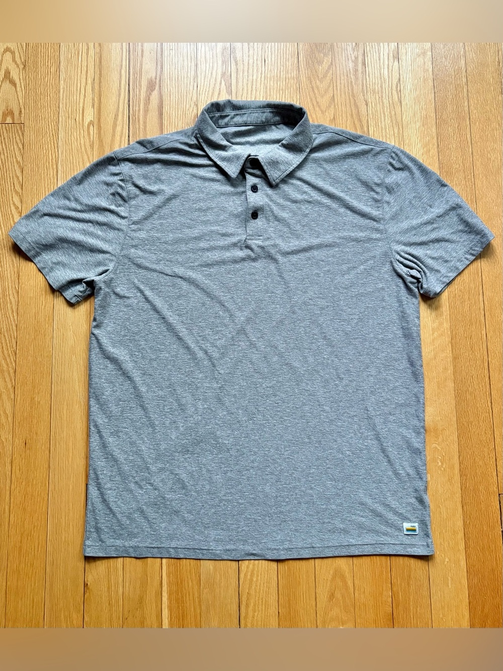 Vuori Men’s Short Sleeve Strato Tech Polo Shirt Large Gray Solid